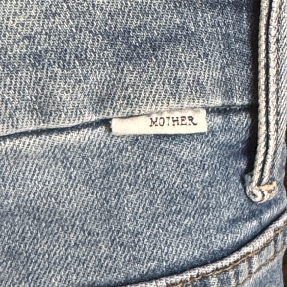 MOTHER High-Waisted Looker Ankle Fray,
Shoot To Thrill, size 25 - Picture 7 of 16